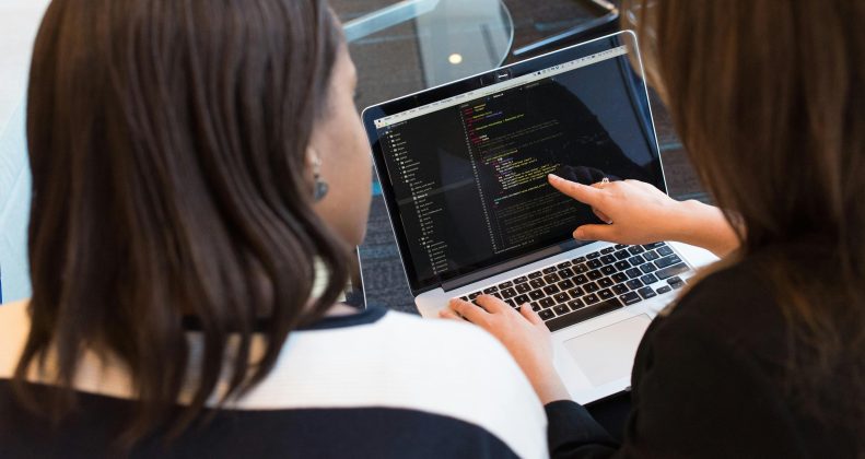 Custom software solutions in 2025 transforming business operations with efficiency and innovation