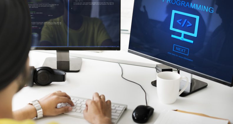 Low-Code vs Custom Development comparison visual for software decision-making